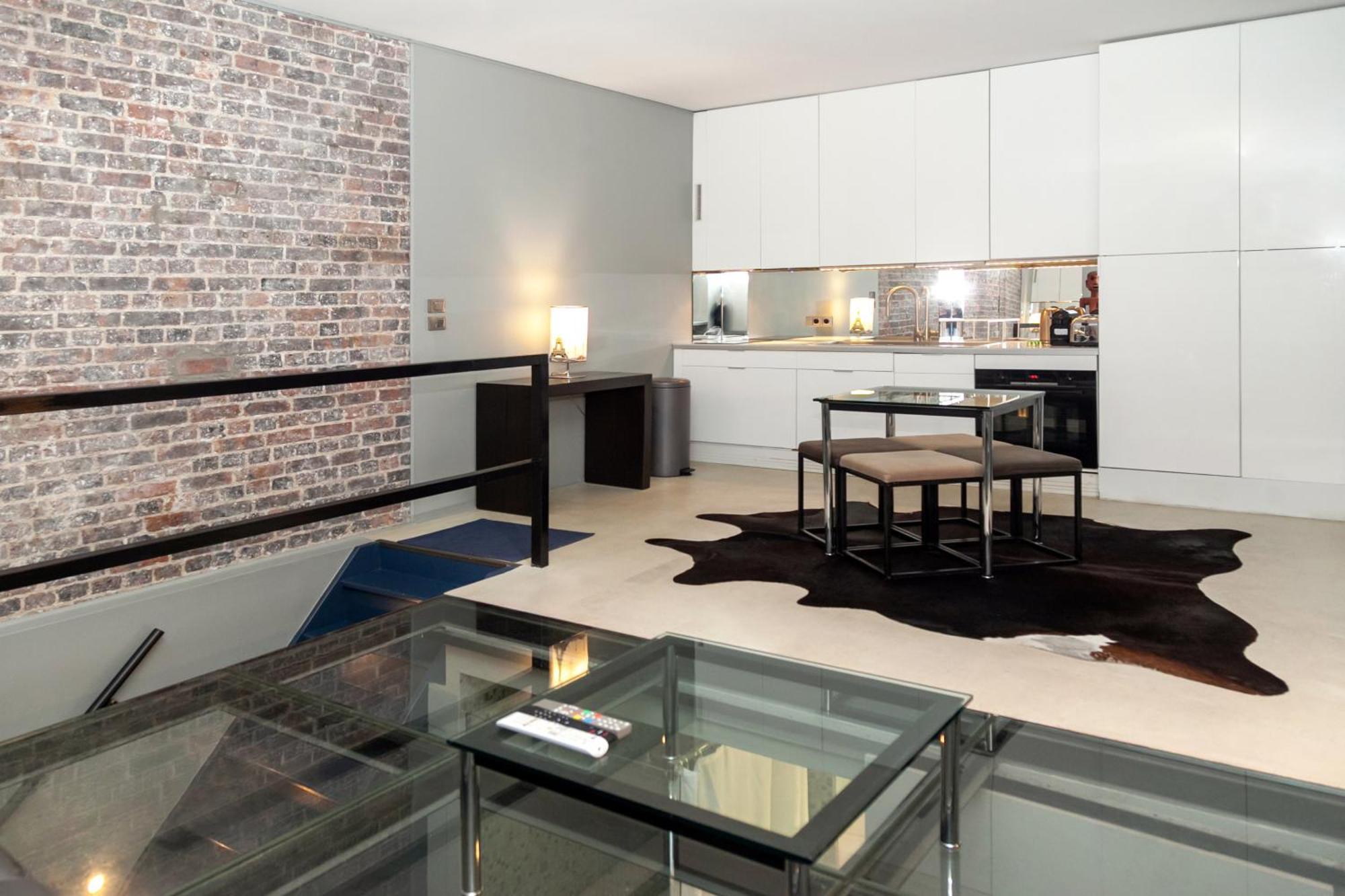 Апартаменты Loft Atypique Avec Terrasse, Calme Et Cosy Париж Экстерьер фото