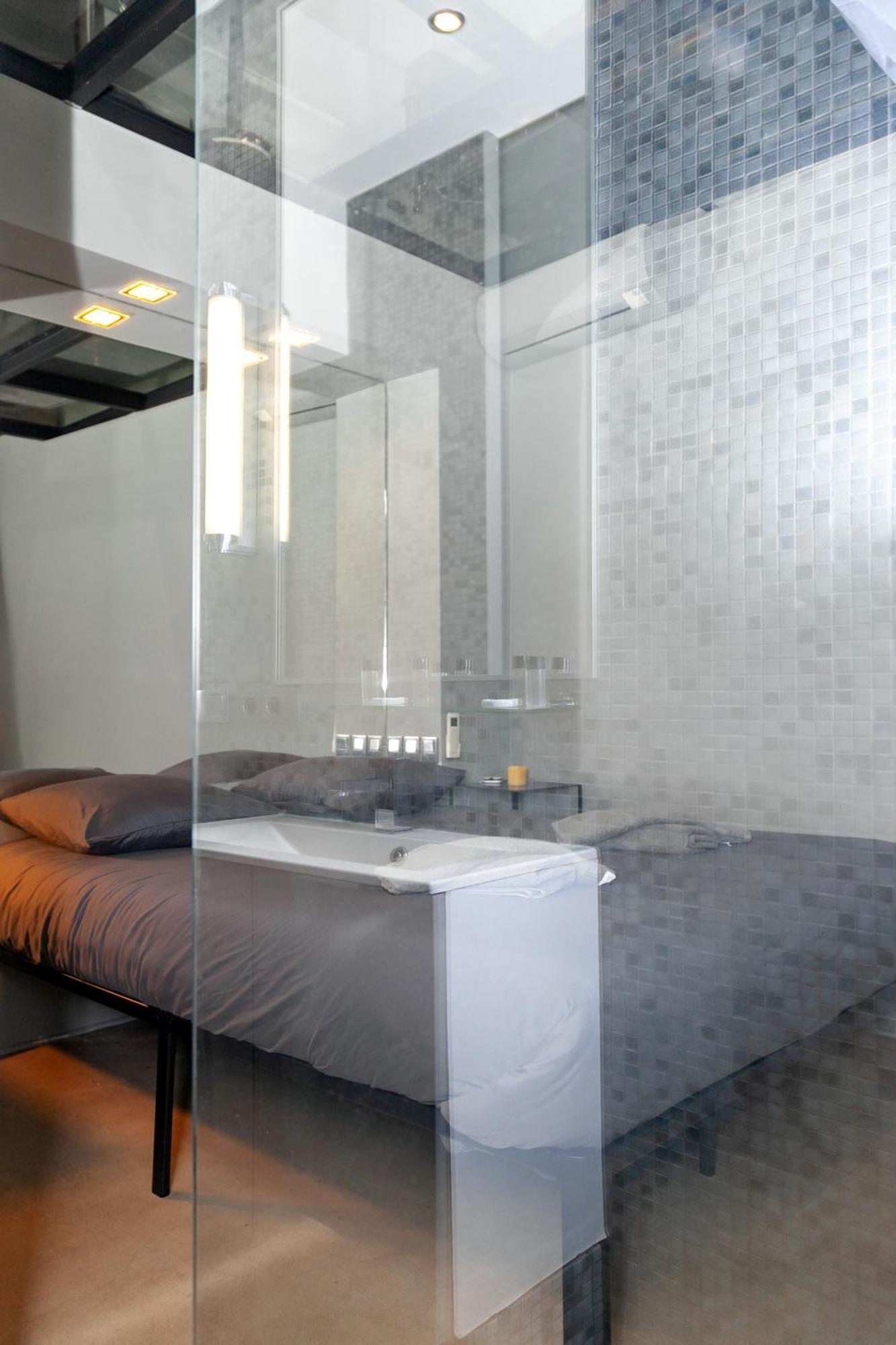 Апартаменты Loft Atypique Avec Terrasse, Calme Et Cosy Париж Экстерьер фото