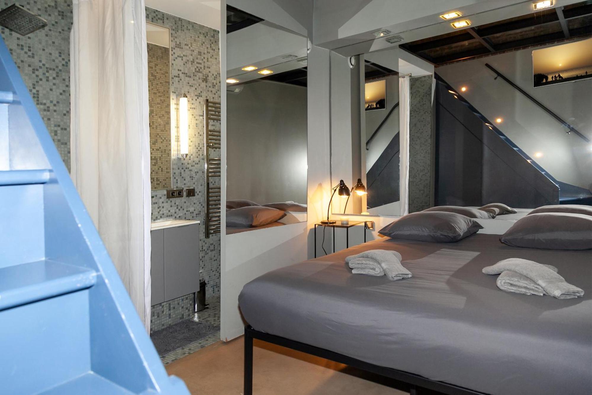 Апартаменты Loft Atypique Avec Terrasse, Calme Et Cosy Париж Экстерьер фото