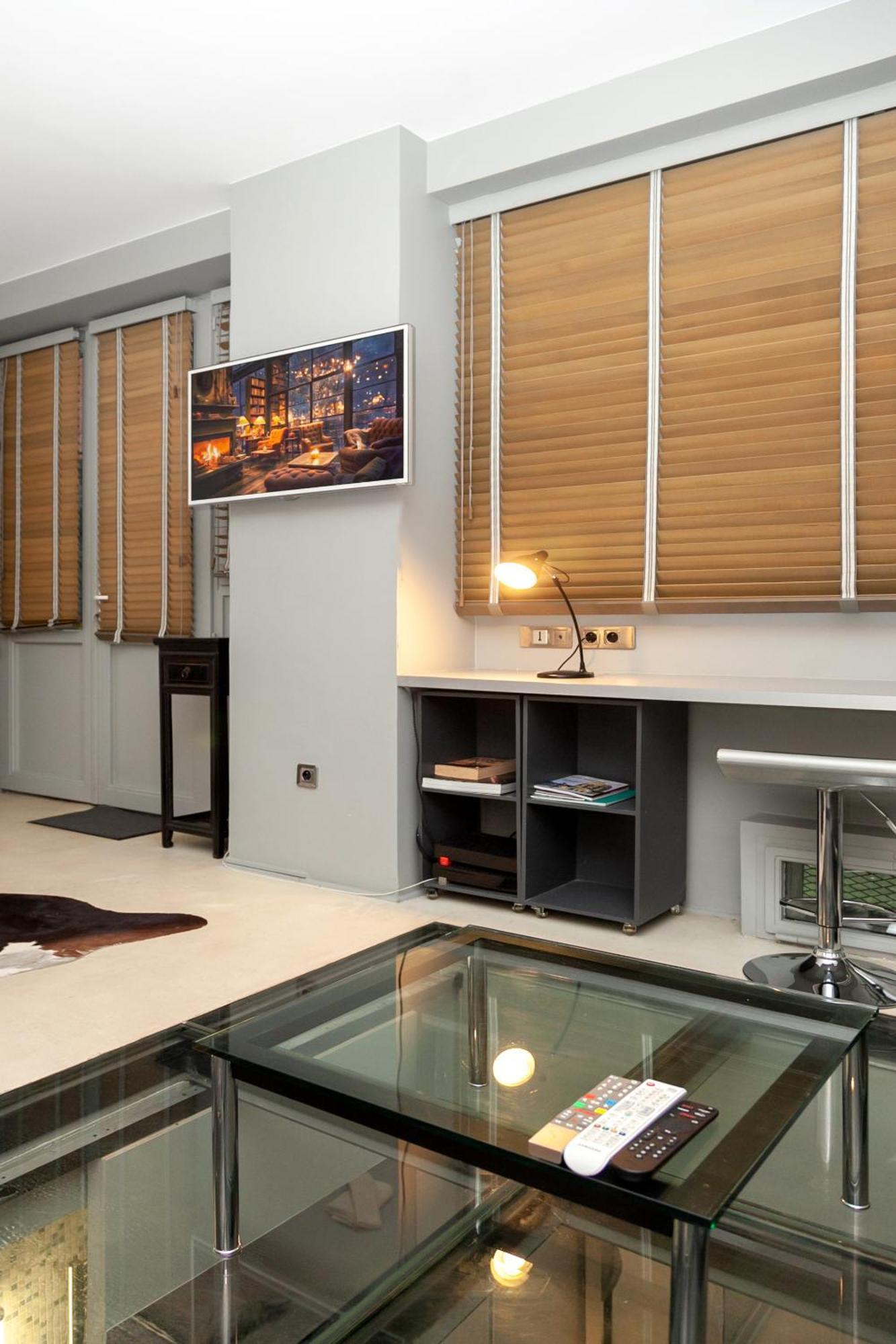 Апартаменты Loft Atypique Avec Terrasse, Calme Et Cosy Париж Экстерьер фото